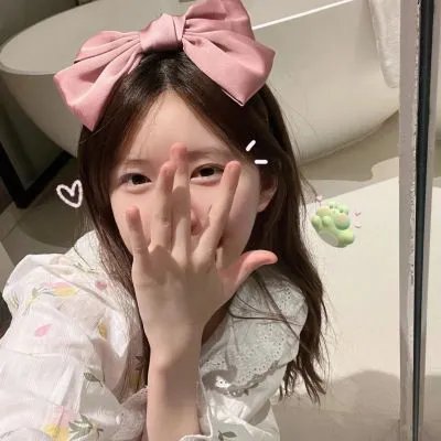 关于莉莉周的一切